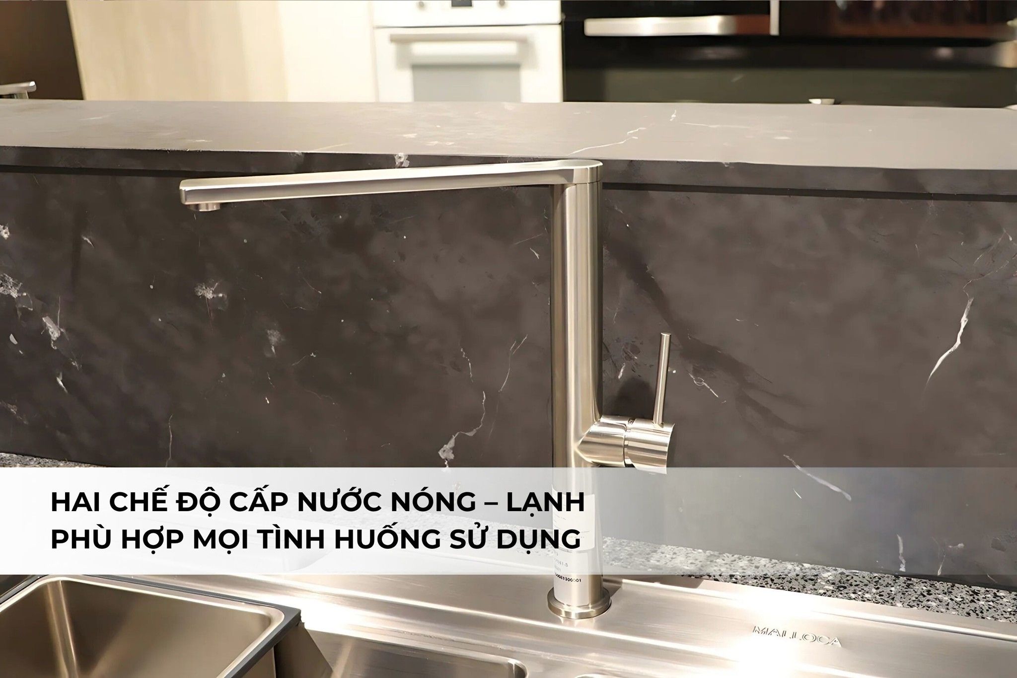 Vòi rửa bát Malloca K061-SS tích hợp 2 đường nước nóng lạnh riêng bị