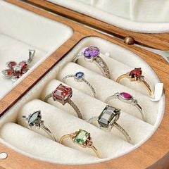 TRANG SỨC GẮN ĐÁ