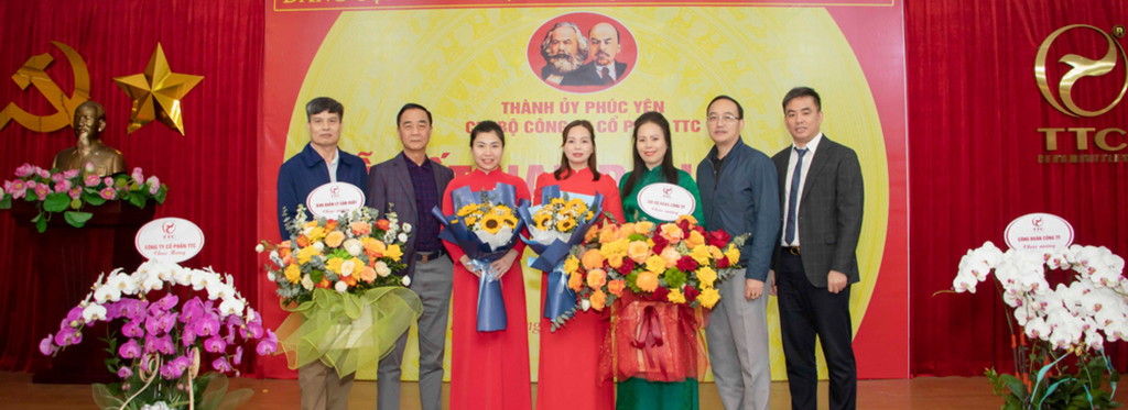 Chi bộ Công ty Cổ phần TTC tổ chức Lễ Kết nạp Đảng cho quần chúng ưu tú năm 2023