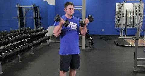 Tập Dumbbell Curl đúng cách, hiệu quả để bắp tay trước to nhanh nhất
