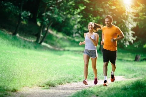 Chạy bộ có tác dụng gì? Lợi ích của chạy bộ đối với sức khỏe