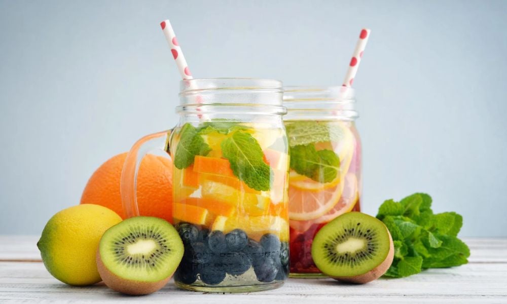 5 công thức nước detox hỗ trợ giảm mỡ bụng, đơn giản tại nhà