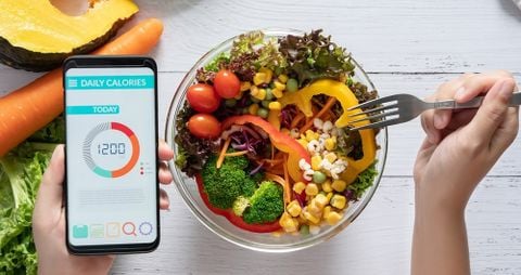 TDEE là gì? Cách tính TDEE cho nữ và nam chuẩn giúp cải thiện cân nặng