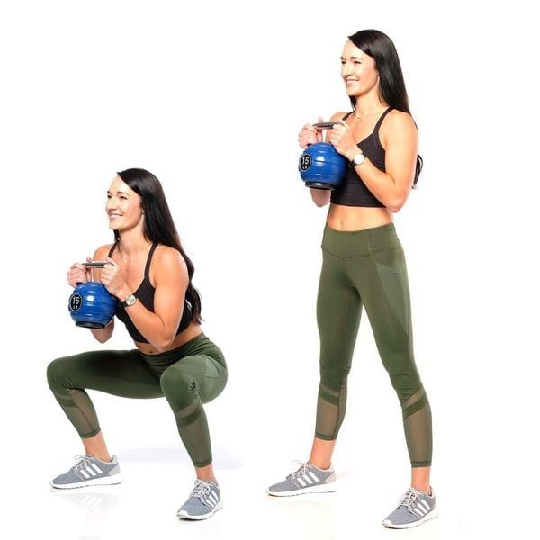 Bài tập tạ tay cho nữ Goblet Squat