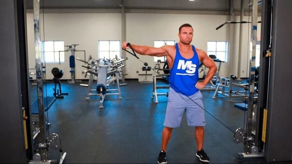 Bài tập vai Cable Lateral Raise