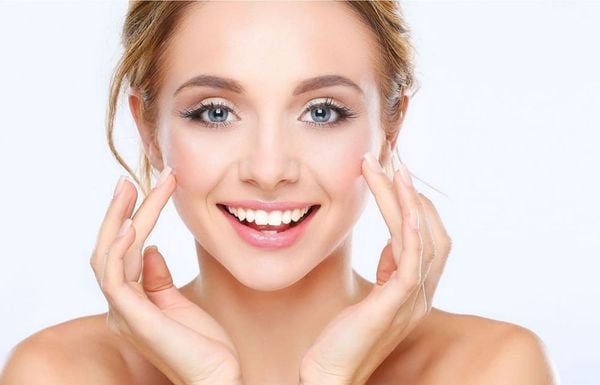 CoQ10 chống oxy hóa mạnh, hỗ trợ chống lão hóa làn da