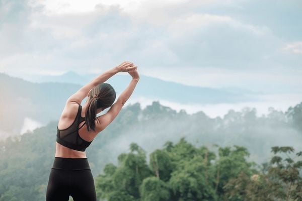 Bài tập giãn cơ lườn