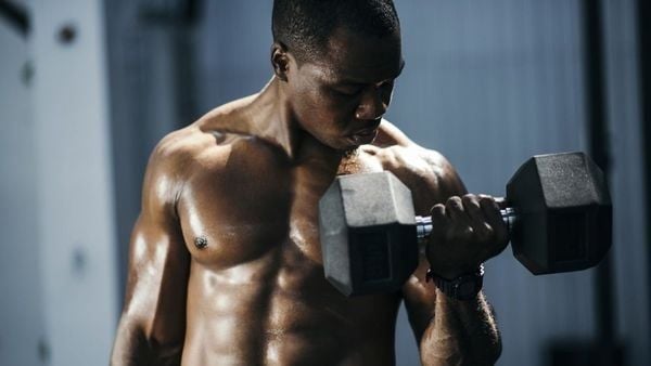Hướng dẫn tập luyện Hammer Curl đúng kỹ thuật và đạt hiệu quả cao