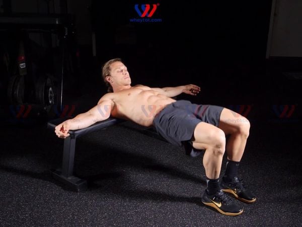 Hướng dẫn cách tập Hip Thrust đúng kỹ thuật