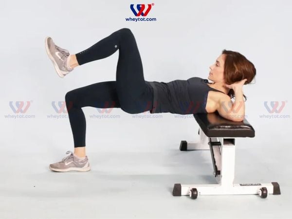 Tập Single Leg Hip Thrust