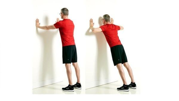Bài tập hít đất phổ biến -  Wall Push-Ups