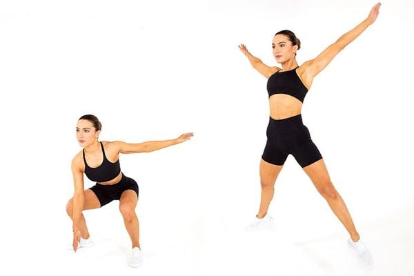 Star Jumps with a floor touch giúp đốt cháy calo hiệu quả