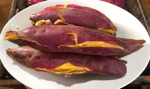 Thực đơn giảm cân khoa học với khoai lang luộc