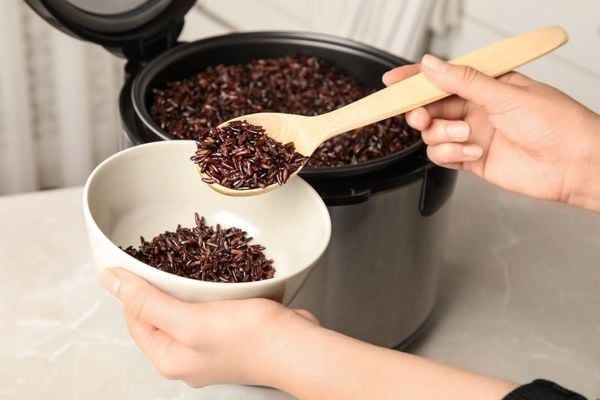 Thực đơn giảm cân khoa học với cơm gạo lứt