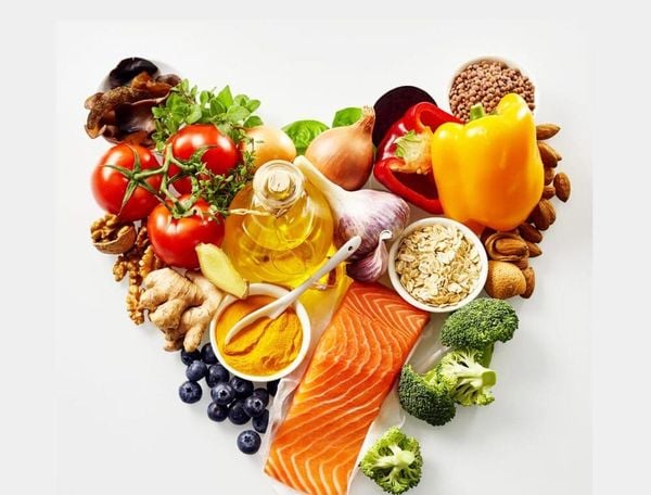 Xây dựng thực đơn healthy cần cân đối các nhóm chất