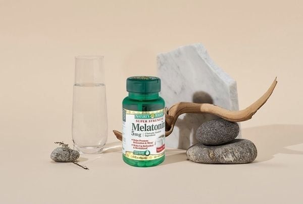 Thực phẩm chức năng giúp ngủ ngon Nature’s Bounty Melatonin 5mg