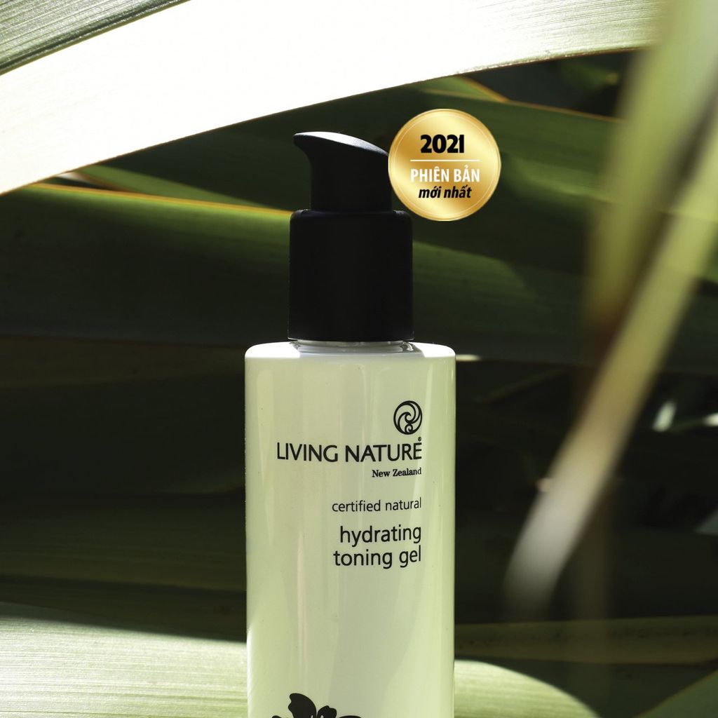 Living Nature Hydrating Toning Gel