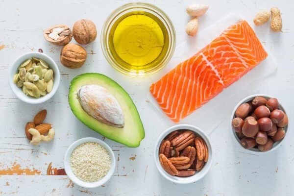 Người bị trầm cảm cần bổ sung magie, vitamin D, sắt,...