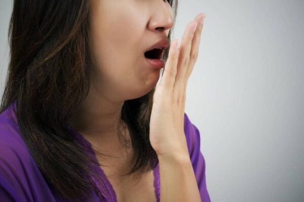 Hôi miệng - Nguyên nhân và triệu chứng