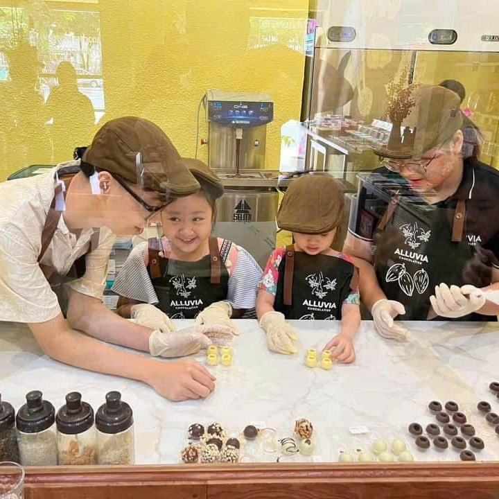 Gợi Ý Các Workshop Thủ Công Siêu Vui Ở Sài Gòn/Fun & Creative DIY Workshops to Try in Saigon (Ho Chi Minh City)