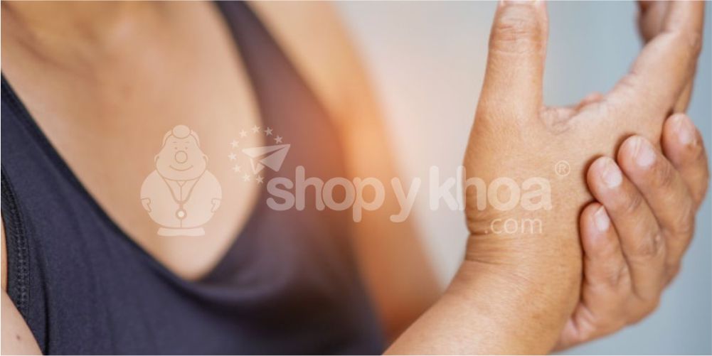 Nhận biết bong gân cổ tay