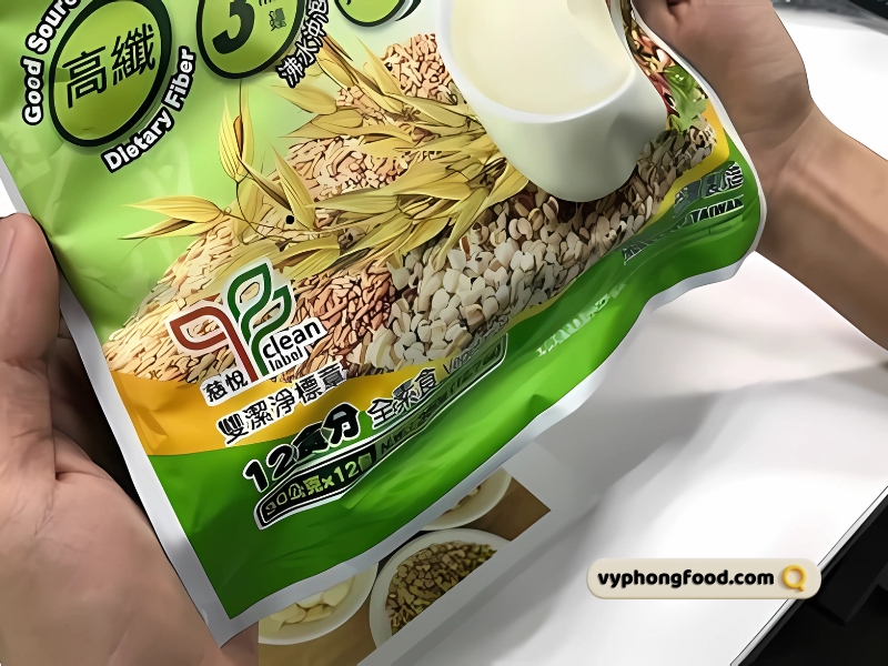 Naturally nutritious breakfast with multi grains cereal powder