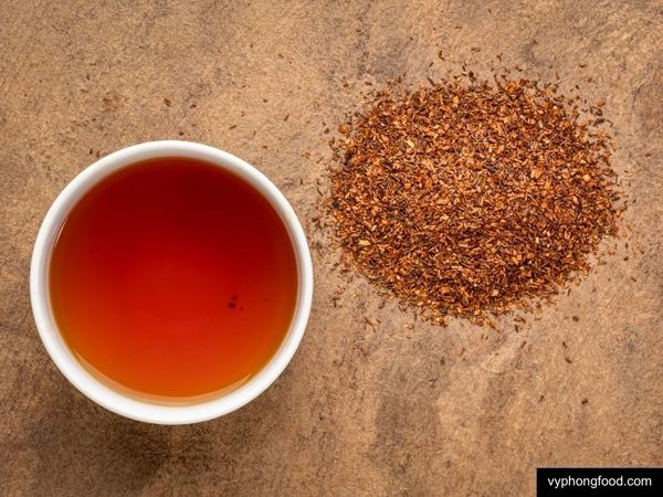Khám phá công trình nghiên cứu trà Rooibos của nữ tiến sĩ Taskeen Fathima Docrat, mở ra tiềm năng chăm sóc sức khỏe và phòng ngừa Alzheimer.