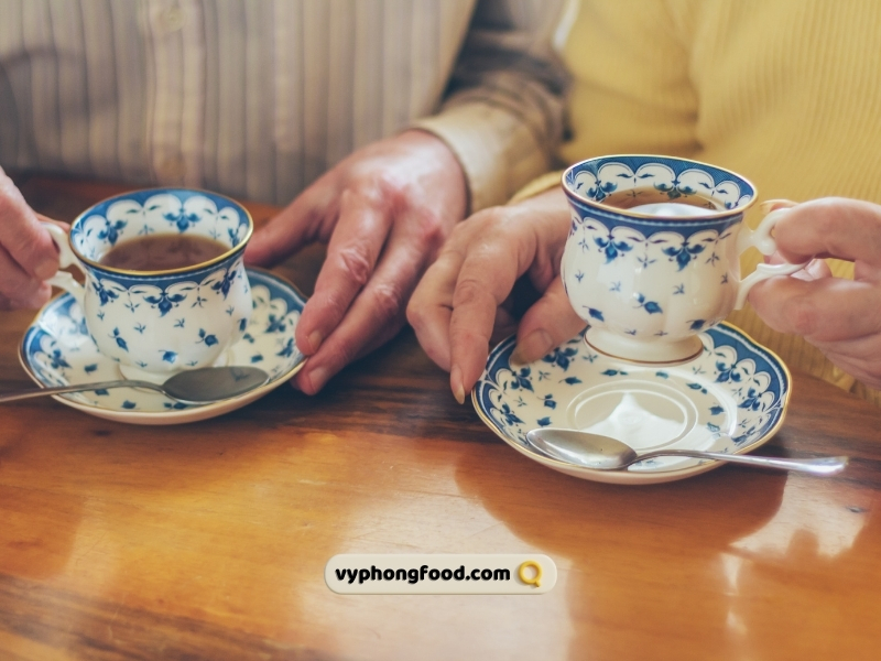 Tại sao người cao tuổi lại nên uống hồng trà rooibos Nam Phi mỗi ngày vyphongfood.com là đơn vị nhập khẩu chính ngạch hồng trà thảo mộc rooibos tea thương hiệu African Dawn từ Nam Phi
