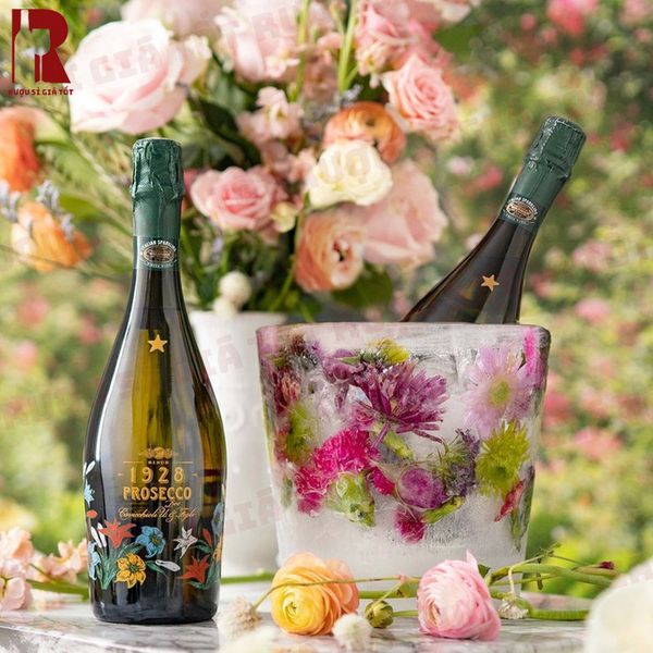 Rượu Champagne Cavicchioli 1928 khai tiệc