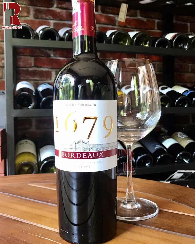 Cách cảm nhận chai vang Pháp 1679 Bordeaux Rouge trọn vẹn nhất