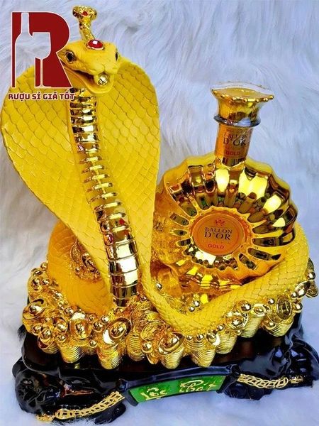 Rượu linh vật XO là sản phẩm được thiết kế với hình tượng linh vật của năm