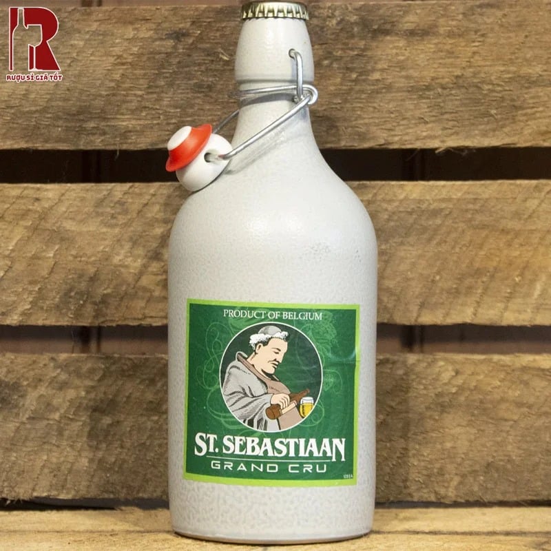 Bia Sứ Sebastiaan Grand Cru có thiết kế chai sứ sang trọng, đậm giá trị văn hóa Bỉ