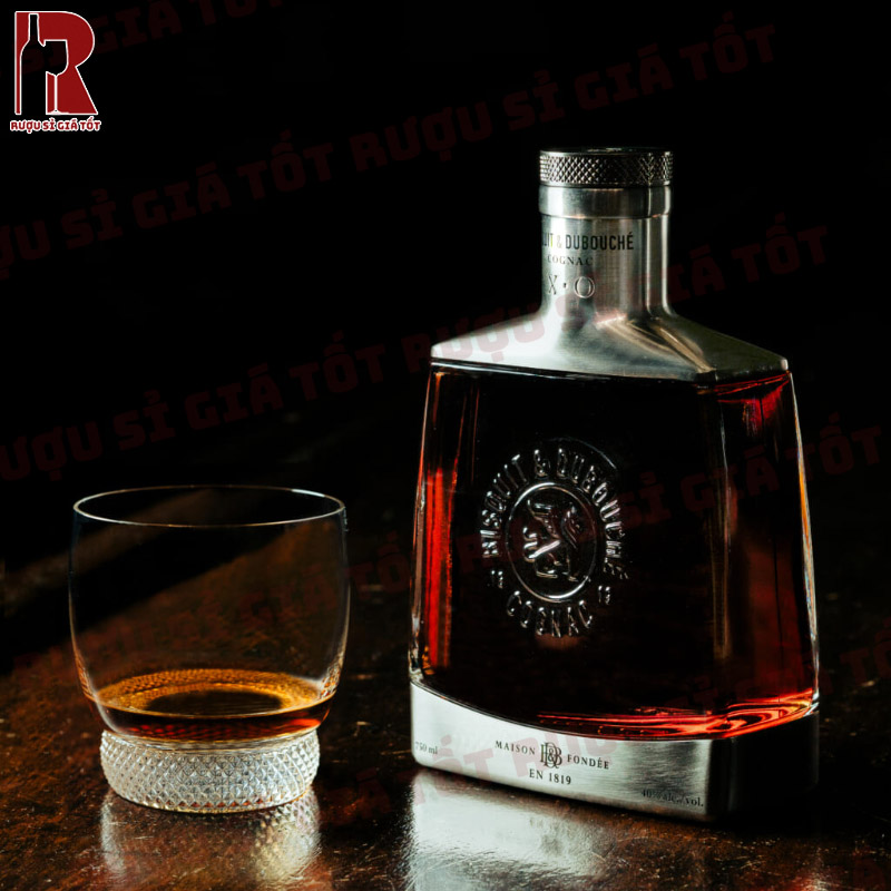 Mua rượu Bisquit Dubouche XO giá rẻ tại Rượu Sỉ