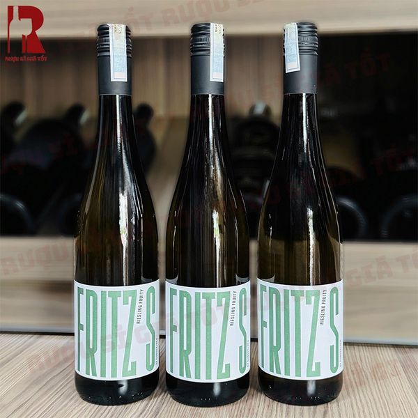 Ăn món gì khi uống vang trắng Đức Fritz Riesling?