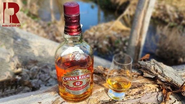 Whisky Chivas