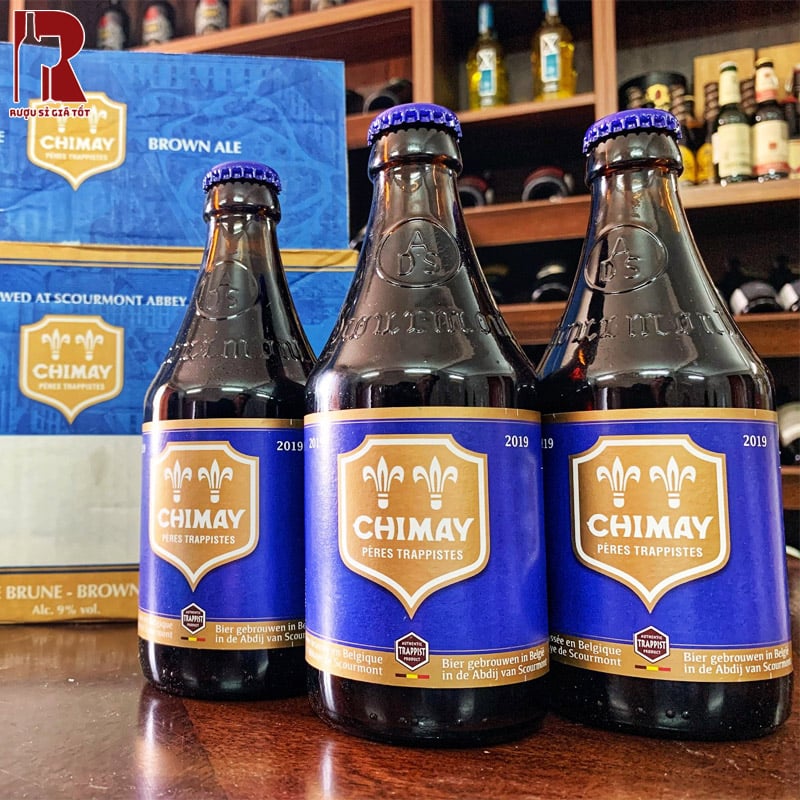 Bia Chimay Xanh&nbsp;mang đến trải nghiệm rượu ngọt nhẹ ban đầu và hậu vị phong phú với hương trái cây