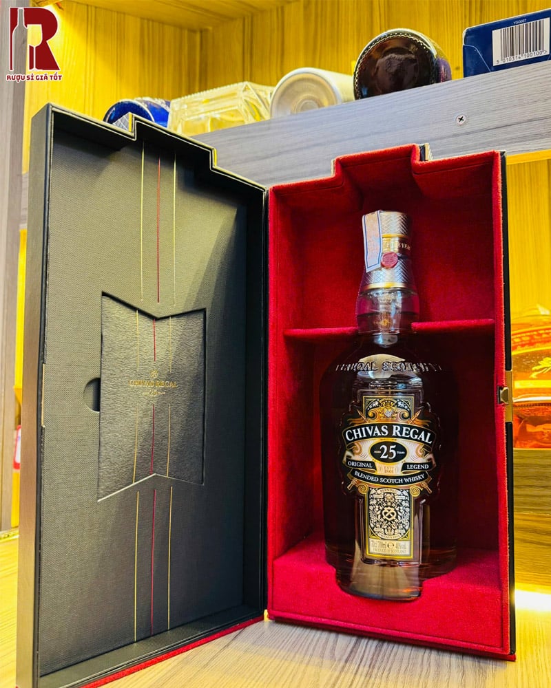 Chivas 25 Regal