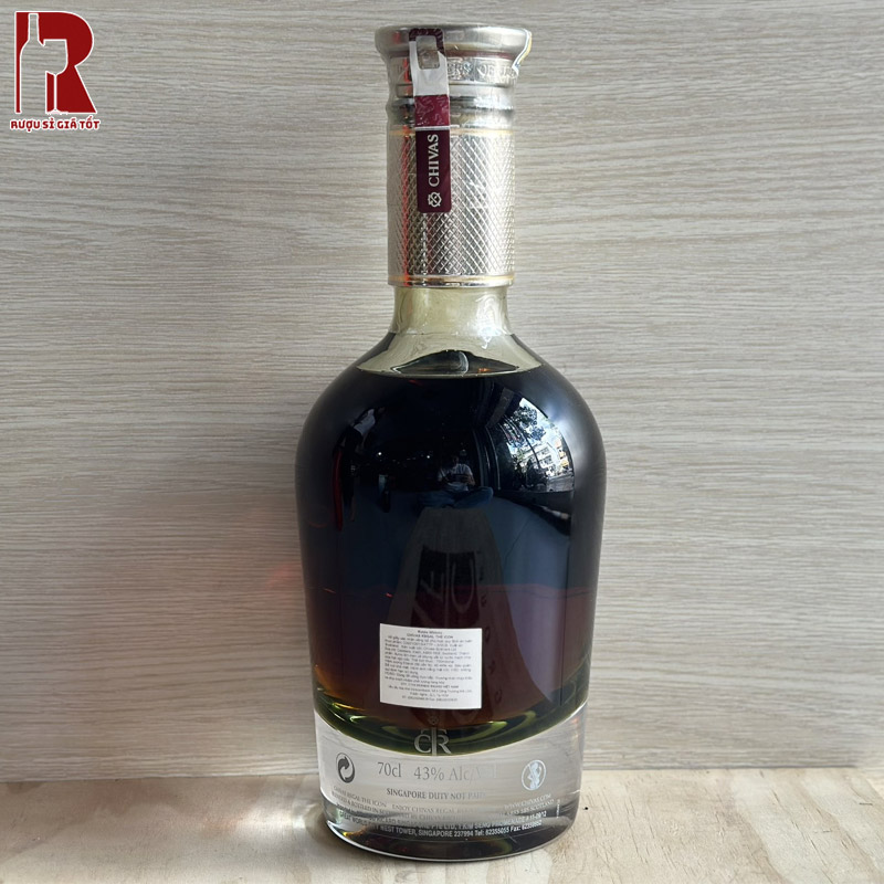 Rượu Whisky Chivas Regal The Icon