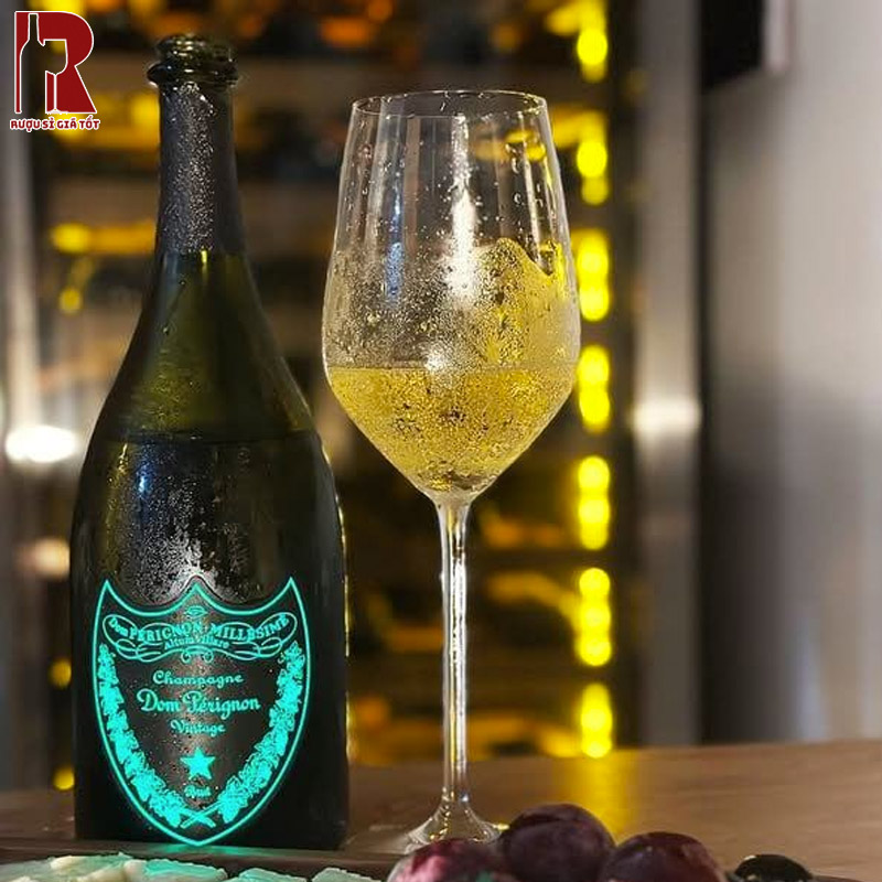 Giới Thiệu Tổng Quan Về Dom Perignon Brut