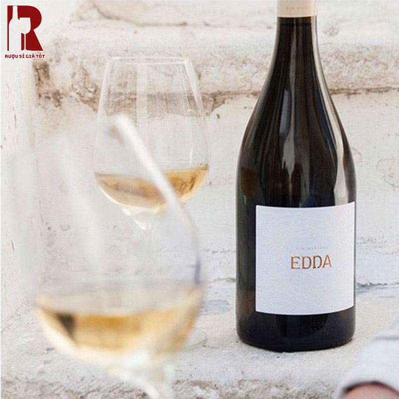 Vang Edda San Marzano thích hợp để dùng kèm các món hải sản hoặc phô mai
