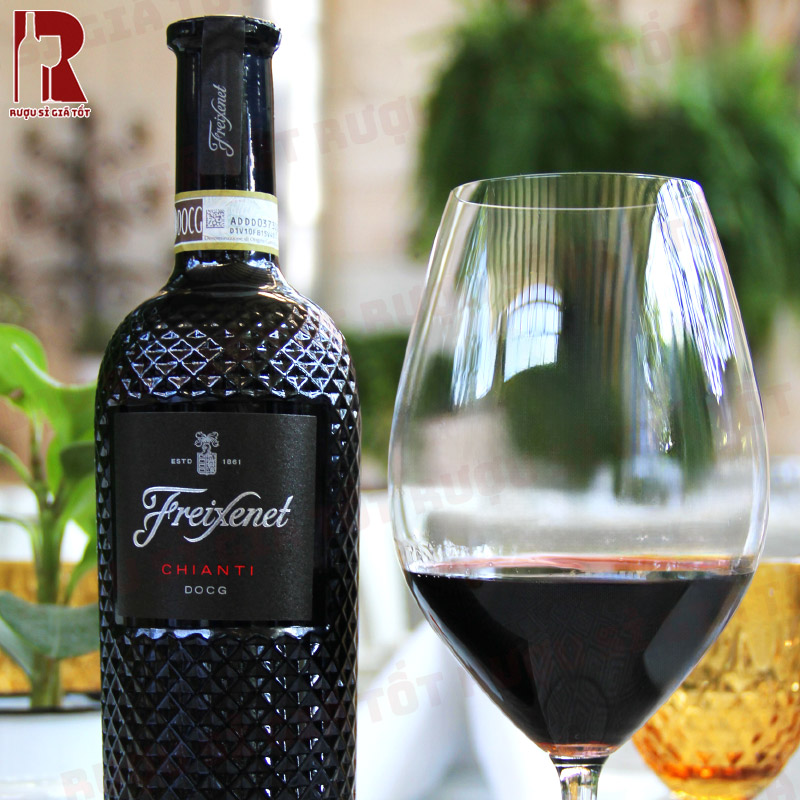 Hướng dẫn thưởng thức vang Ý Freixenet Chianti