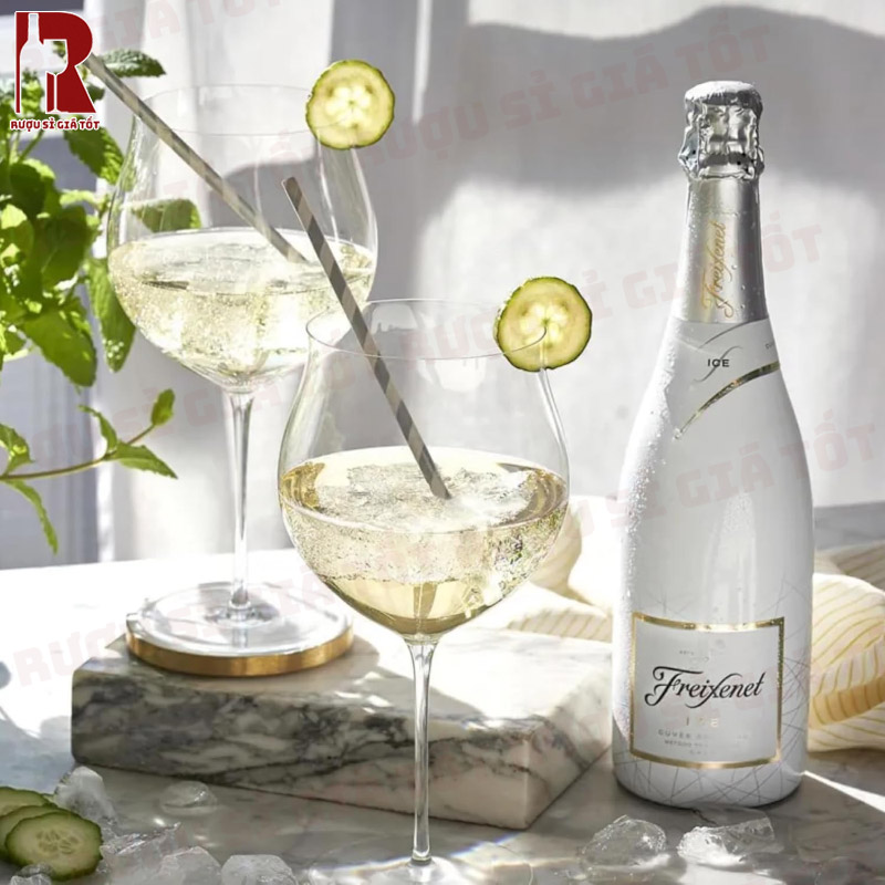 Vang Ý Freixenet Ice thơm ngon cuốn hút