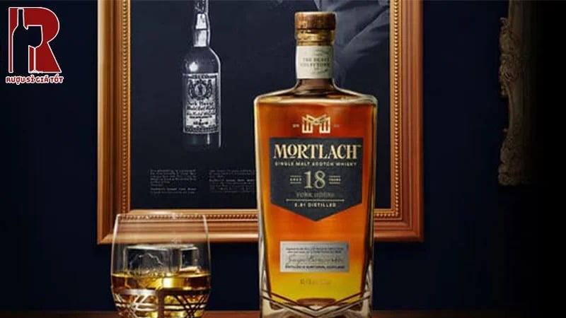 Rượu Whisky Mortlach 18 Năm – Hộp Quà Rượu Tết 2024 chính là lời chúc cho sự thịnh vượng, thành công và hạnh phúc