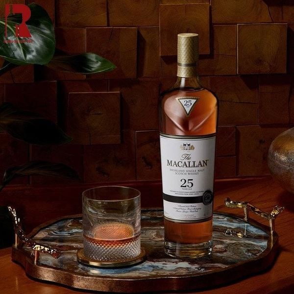 Macallan 25 có giá từ 52 triệu đồng tại Việt Nam