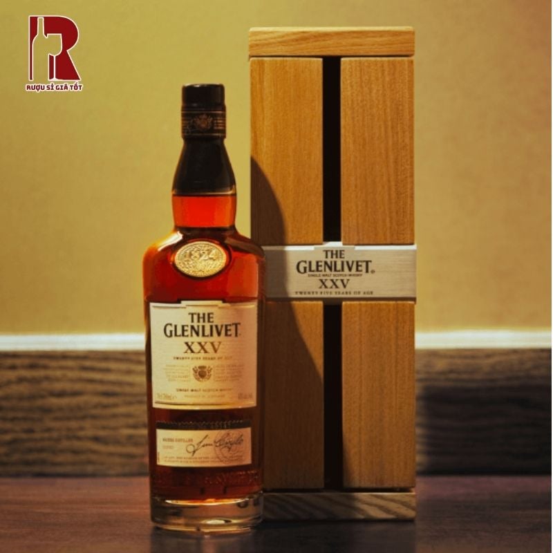 Rượu Glenlivet 25 Năm