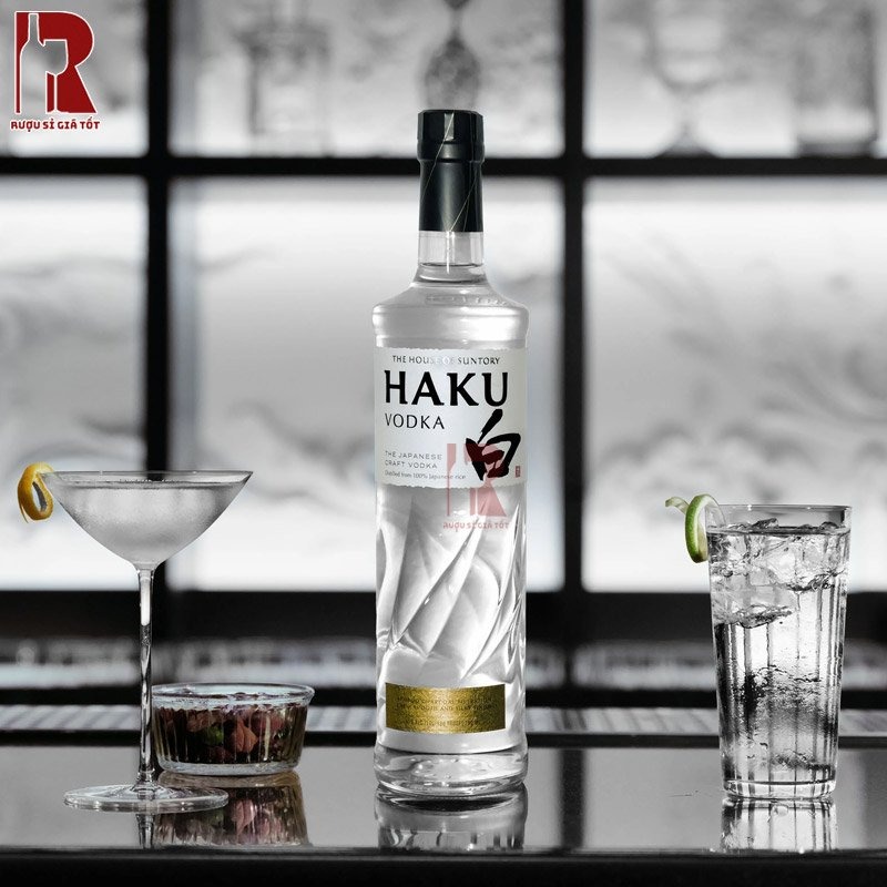 Giá rượu Haku bao nhiêu?