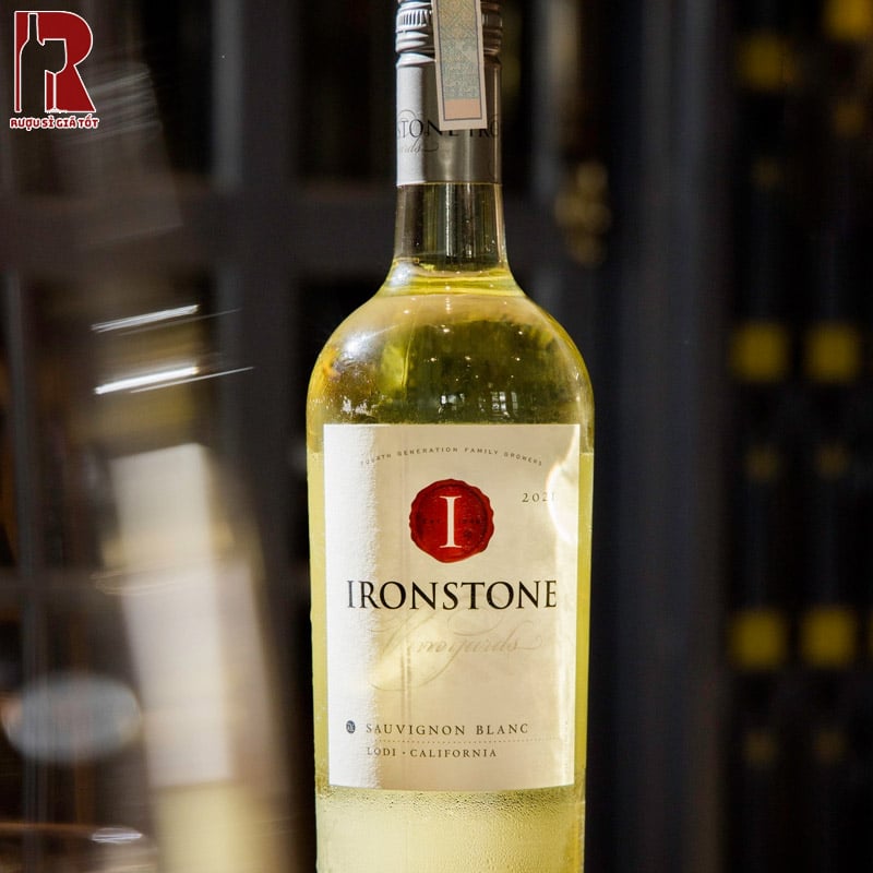 Phương Pháp Làm Nên Ironstone Lodi Sauvignon Blanc