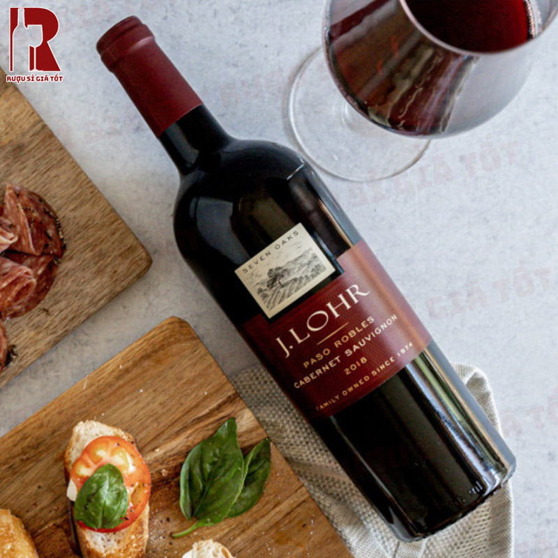Vang J.Lohr Estates Seven Oaks Cabernet Sauvignon và cá tính mạnh mẽ