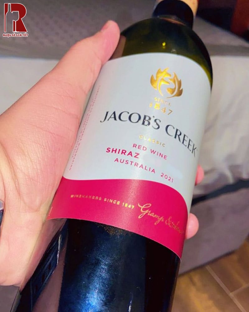 Giá rượu vang Jacob's Creek Classic Shiraz bao nhiêu