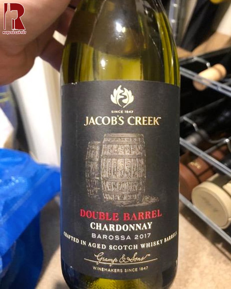 Jacob’s Creek Double Barrel Chardonnay là sự kết hợp của phong cách truyền thống và hiện đại